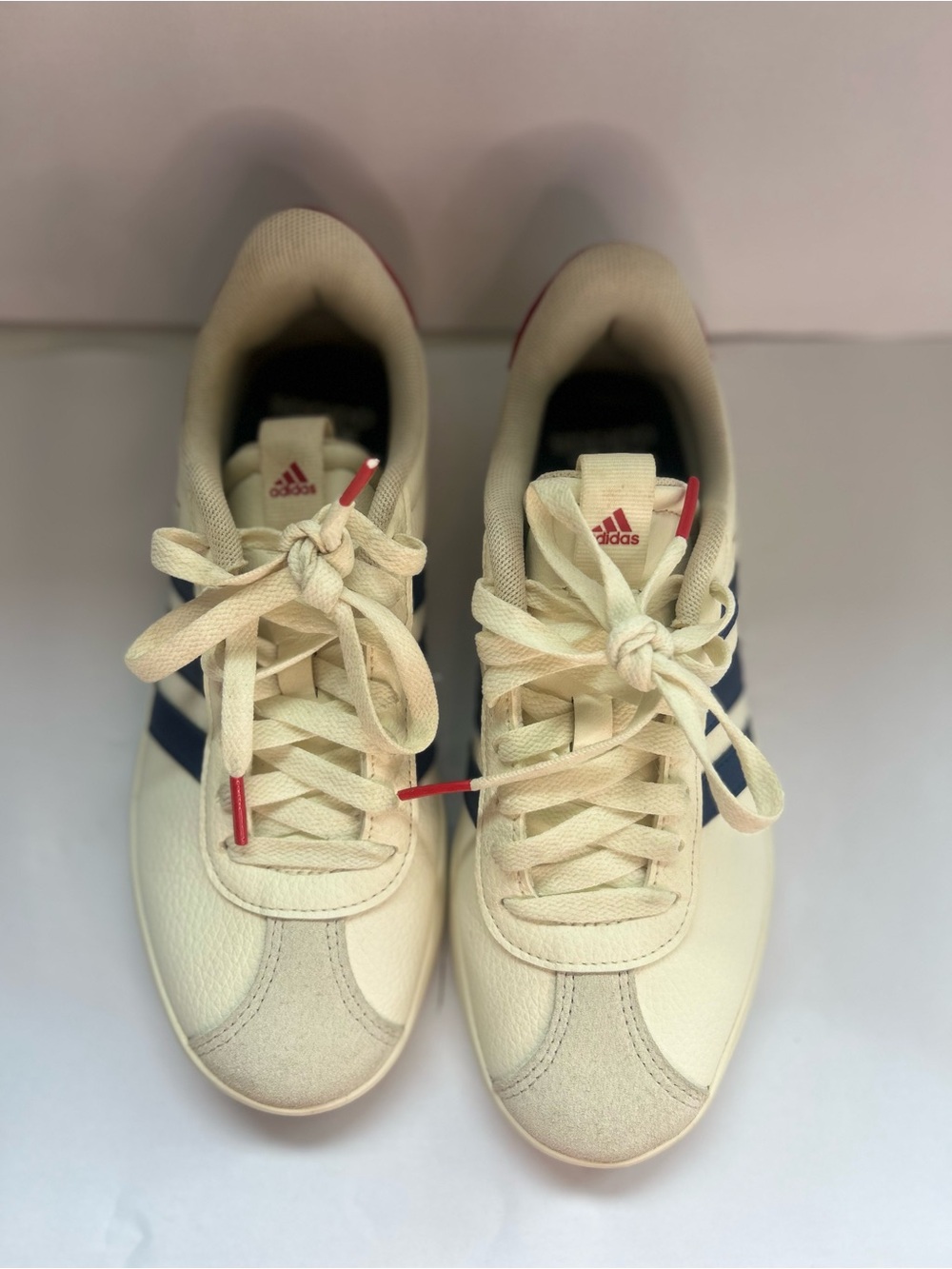 adidas Women's VL Court 3.0 Low Sneakers Off White Navy Red Size 6 - Picture 2 of 6